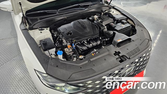 Hyundai Grandeur (IG) 2.5 Le Blanc 2023 — фото 6