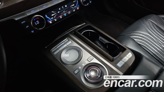 Genesis G80 (RG3) Gasoline 3.5 Turbo AWD 2021 — фото 9