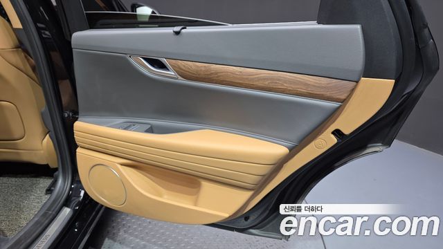 Genesis G80 (RG3) Gasoline 2.5 Turbo AWD 2022 — фото 25