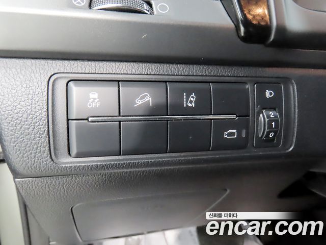 KG Mobility (SsangYong) Rexton Sports Khan Diesel 2.2 4WD Prestige 2021 — фото 16