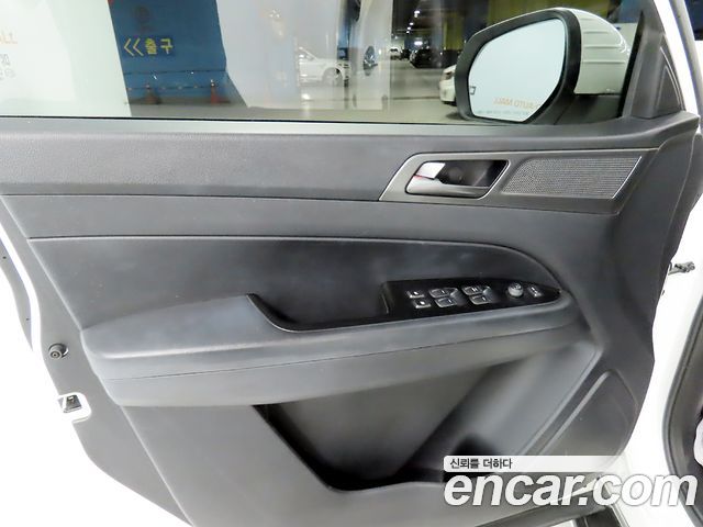 KG Mobility (SsangYong) Rexton Sports Khan Diesel 2.2 4WD Prestige 2021 — фото 17