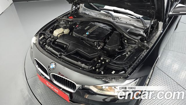 BMW 3 Series (F30) 320d 2014 — фото 6