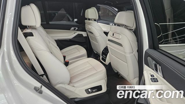BMW X7 (G07) xDrive 40i M Sport 6STR 2026 — фото 16