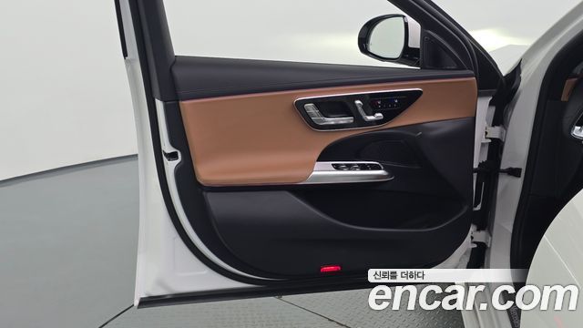 Mercedes-Benz E-Class (W214) E200 Avantgarde 2025 — фото 24
