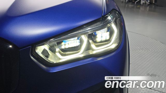 BMW X5M (G05) 4.4 Competition First Edition 2021 — фото 22