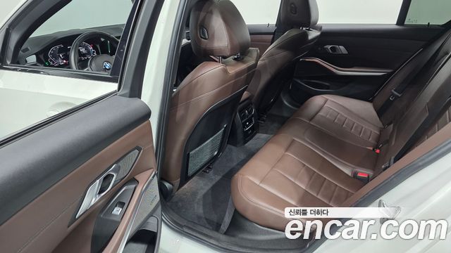BMW 3 Series (G20) 330e M Sport 2021 — фото 12