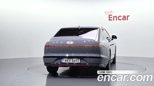 Hyundai Grandeur Hybrid (GN7) Calligraphy 2024 — фото 4