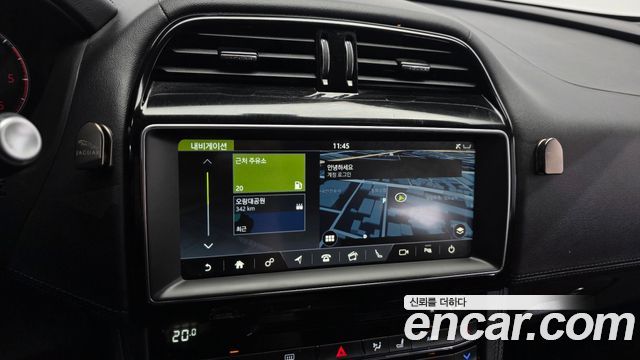 Jaguar F-PACE 20d Prestige 2019 — фото 14
