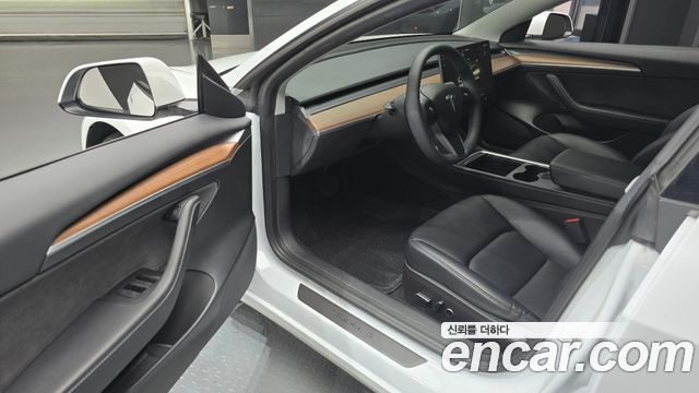 Tesla Model 3 Long Range AWD 2022 — фото 10