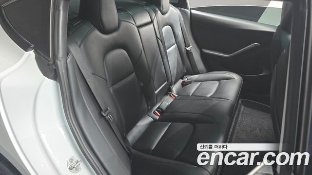 Tesla Model 3 Long Range AWD 2022 — фото 16