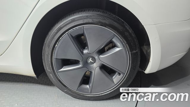 Tesla Model 3 Long Range AWD 2022 — фото 27