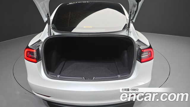 Tesla Model 3 Long Range AWD 2022 — фото 36