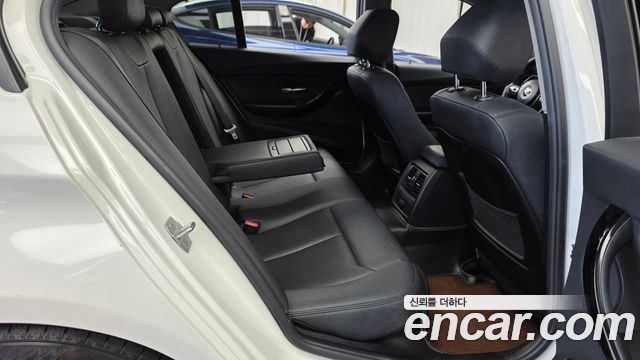 BMW 3 Series (F30) 320d 2017 — фото 12