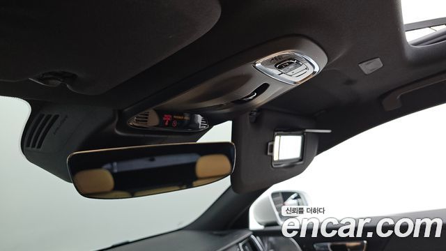 Volvo V60 Cross Country (II) T5 Pro AWD 2019 — фото 30