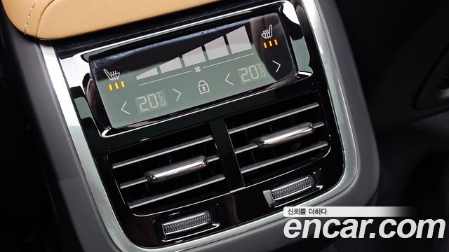 Volvo V60 Cross Country (II) T5 Pro AWD 2019 — фото 34