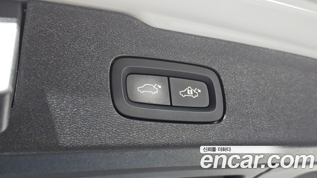 Volvo V60 Cross Country (II) T5 Pro AWD 2019 — фото 35