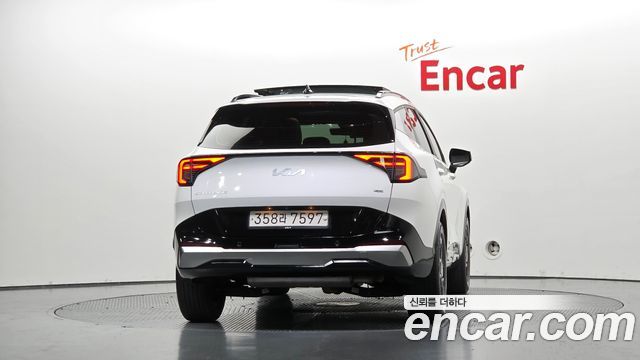 Kia Sportage (V) Gasoline 1.6 Turbo 4WD Noblesse 2025 — фото 4