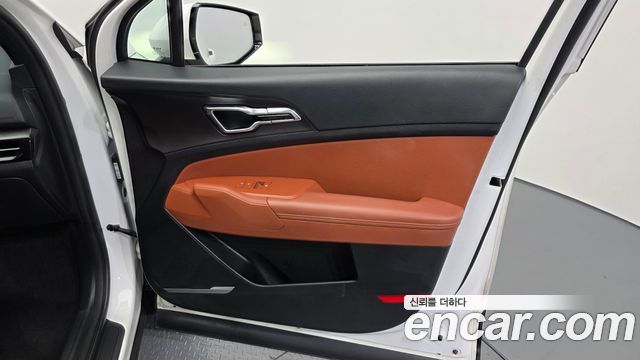 Kia Sportage (V) Gasoline 1.6 Turbo 4WD Noblesse 2025 — фото 25
