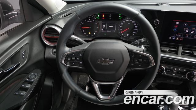 Chevrolet Trax Crossover 1.2 Red Line 2025 — фото 13
