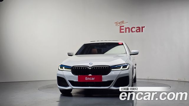 BMW 5 Series (G30) 520i Luxury 2020 — фото 3