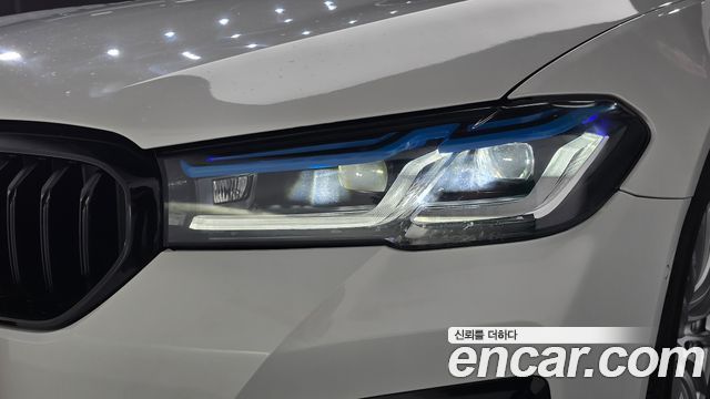 BMW 5 Series (G30) 520i Luxury 2020 — фото 22