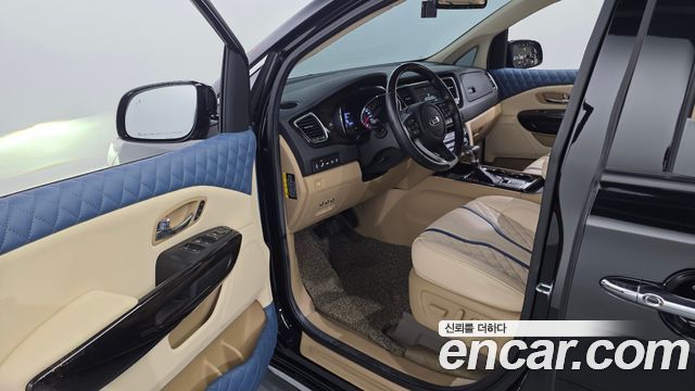 Kia Carnival Gasoline 7-Seater Hi-Limousine (Special) 2020 — фото 10