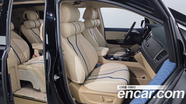 Kia Carnival Gasoline 7-Seater Hi-Limousine (Special) 2020 — фото 19