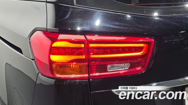 Kia Carnival Gasoline 7-Seater Hi-Limousine (Special) 2020 — фото 23