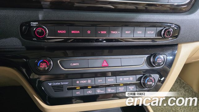 Kia Carnival Gasoline 7-Seater Hi-Limousine (Special) 2020 — фото 32
