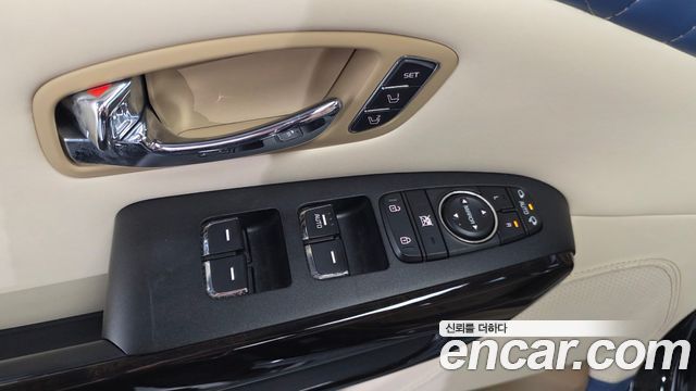 Kia Carnival Gasoline 7-Seater Hi-Limousine (Special) 2020 — фото 35