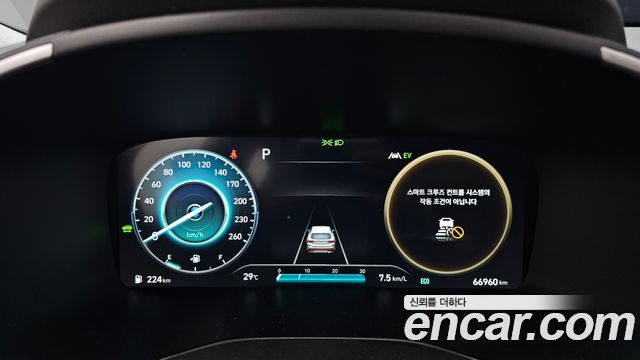 Hyundai Santa Fe HEV 1.6 2WD Prestige 2022 — фото 8