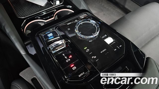 BMW i5 (G60) eDrive 40 M Sport 2024 — фото 9