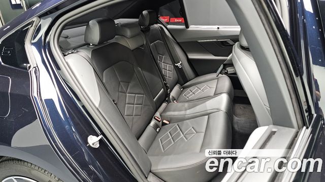 BMW i5 (G60) eDrive 40 M Sport 2024 — фото 11