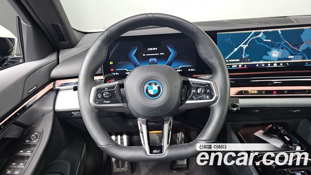 BMW i5 (G60) eDrive 40 M Sport 2024 — фото 13