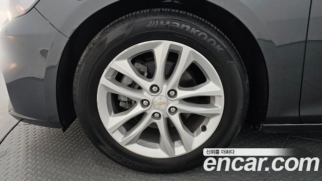 Chevrolet Malibu 1.5 Turbo LT Deluxe 2017 — фото 5
