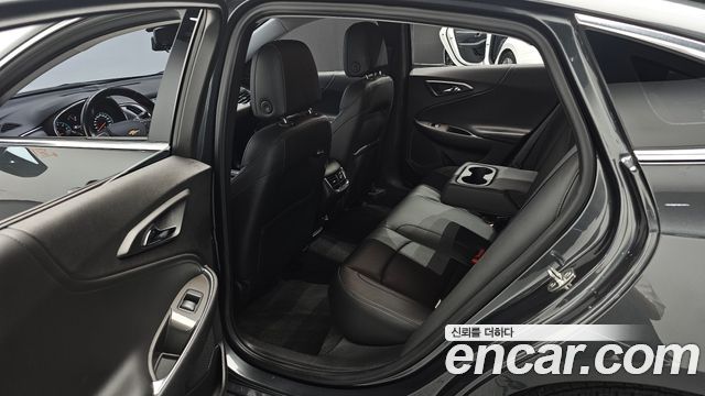 Chevrolet Malibu 1.5 Turbo LT Deluxe 2017 — фото 12