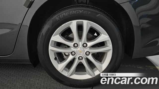 Chevrolet Malibu 1.5 Turbo LT Deluxe 2017 — фото 21