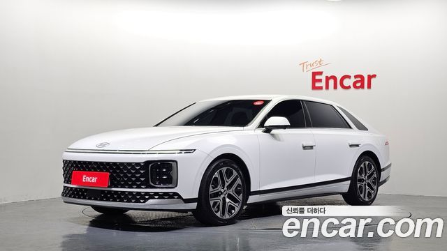 Hyundai Grandeur (GN7) 2,5 Gasoline 2WD Exclusive 2025 — фото 1