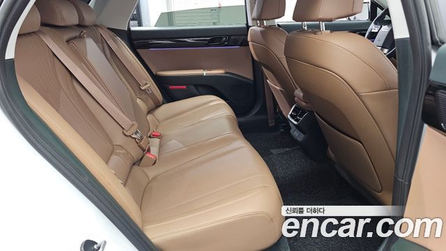 Hyundai Grandeur (GN7) 2,5 Gasoline 2WD Exclusive 2025 — фото 11