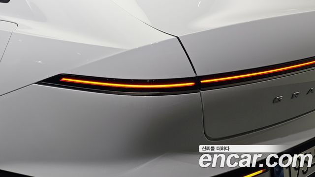 Hyundai Grandeur (GN7) 2,5 Gasoline 2WD Exclusive 2025 — фото 23