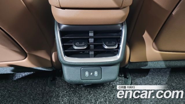 Hyundai Grandeur (GN7) 2,5 Gasoline 2WD Exclusive 2025 — фото 30