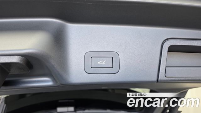 Land Rover Range Rover Evoque (II) P250 Dynamic SE 2025 — фото 33