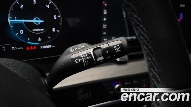 Kia Sportage (V) Diesel 2.0 2WD Signature 2022 — фото 16