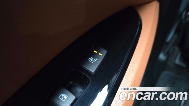 Kia Sportage (V) Diesel 2.0 2WD Signature 2022 — фото 17