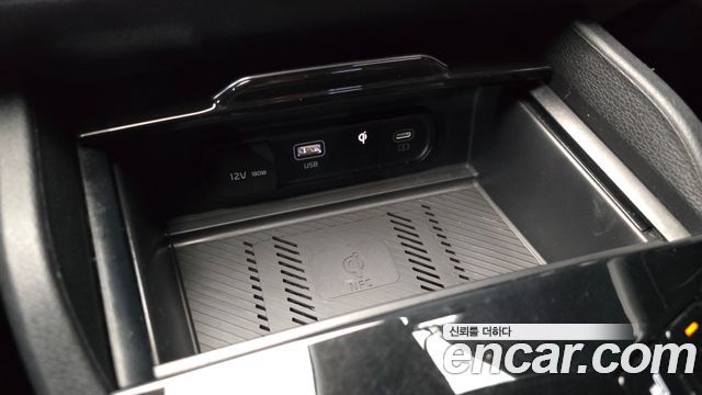 Kia Sportage (V) Diesel 2.0 2WD Signature 2022 — фото 31