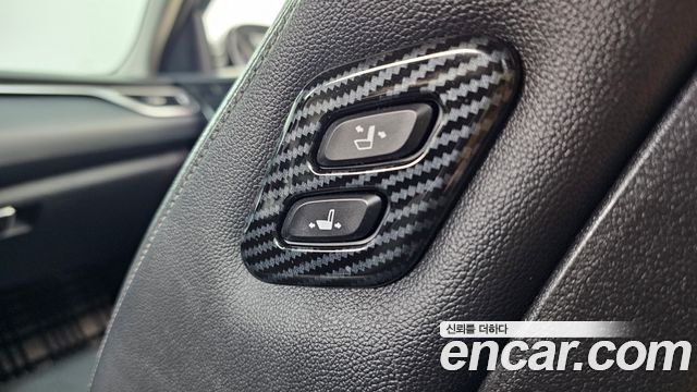 Genesis G70 2.0T AWD Advanced 2018 — фото 17