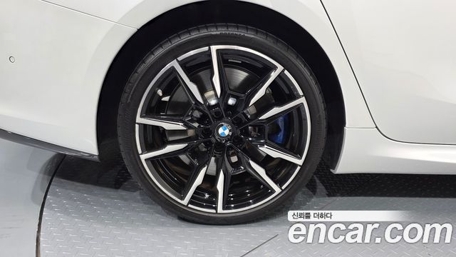 BMW 8 Series (G15) M850i xDrive Gran Coupe 2024 — фото 5