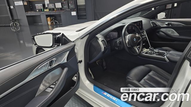 BMW 8 Series (G15) M850i xDrive Gran Coupe 2024 — фото 10