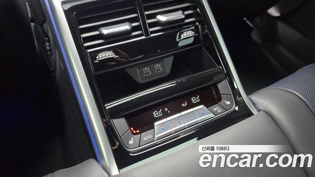 BMW 8 Series (G15) M850i xDrive Gran Coupe 2024 — фото 28