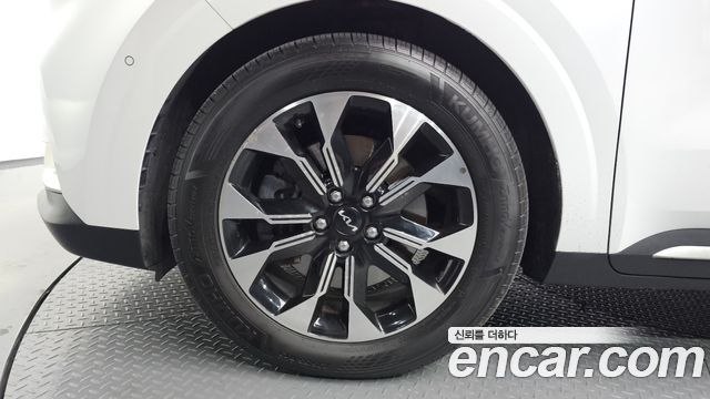 Kia Carnival (IV) Diesel 9-Seater Hi-Limousine(Special Vehicle) 2022 — фото 5